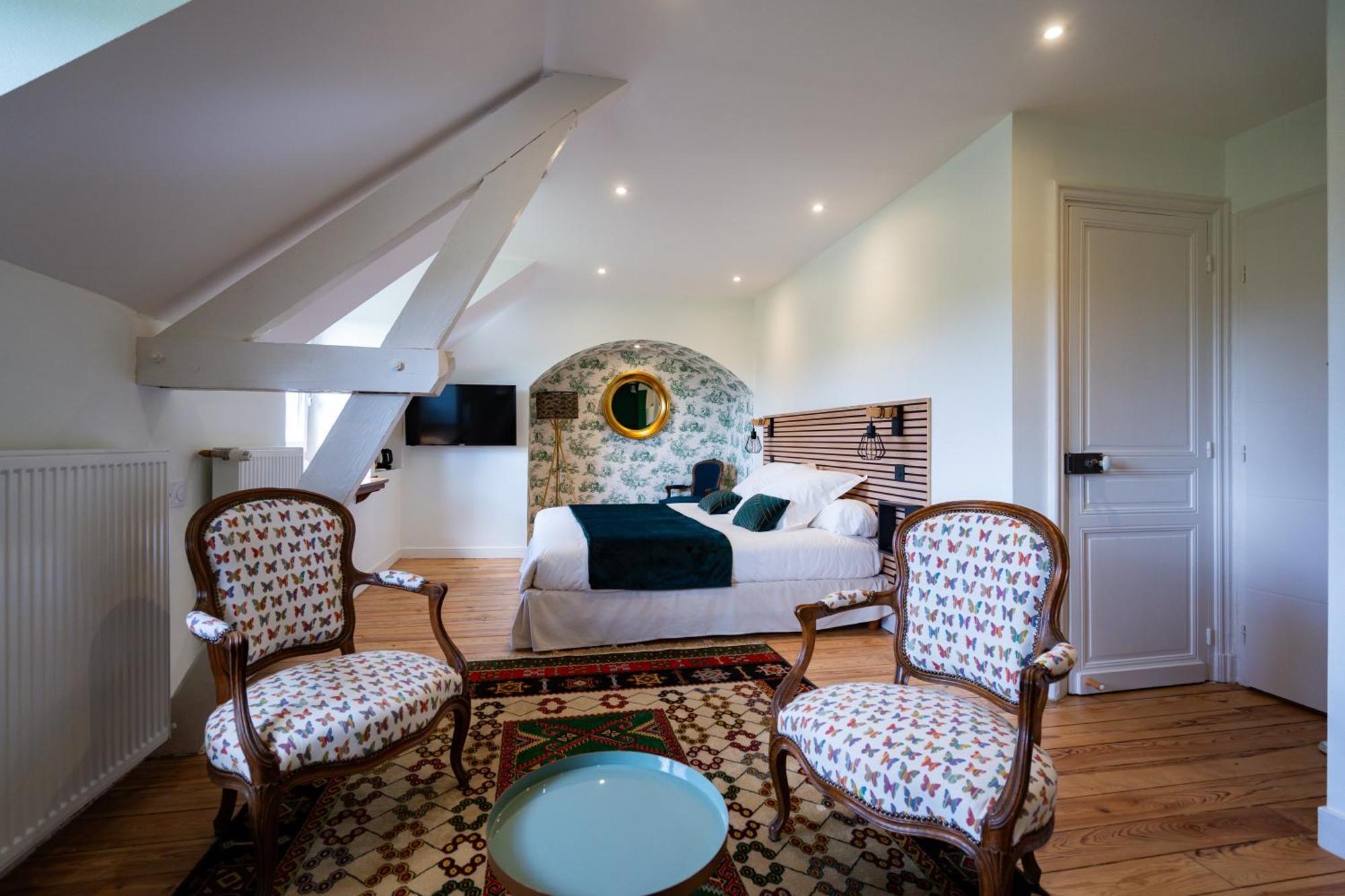 Le Relais Du Faget Hotell Oloron-Sainte-Marie Exteriör bild