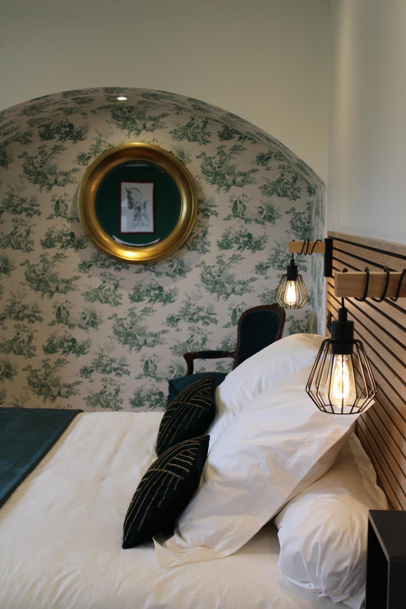 Le Relais Du Faget Hotell Oloron-Sainte-Marie Exteriör bild