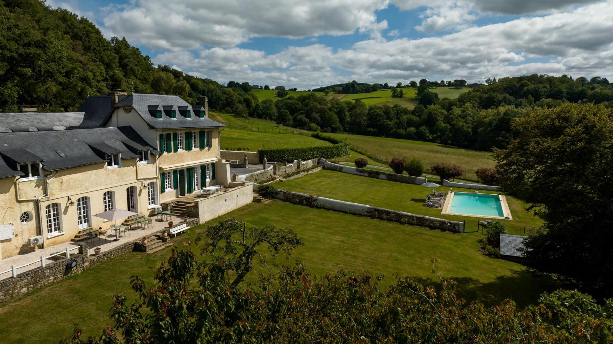 Le Relais Du Faget Hotell Oloron-Sainte-Marie Exteriör bild